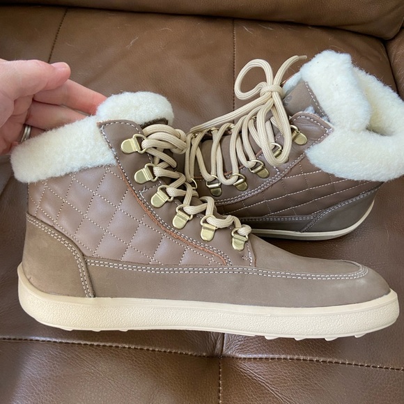 Be lenka Olivia nutty brown wool lined lace up boots - Picture 8 of 9